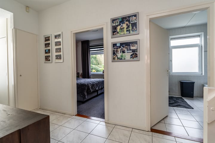 Foto 14 van Middenweg 96