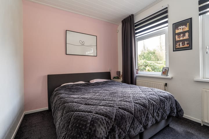 Foto 16 van Middenweg 96