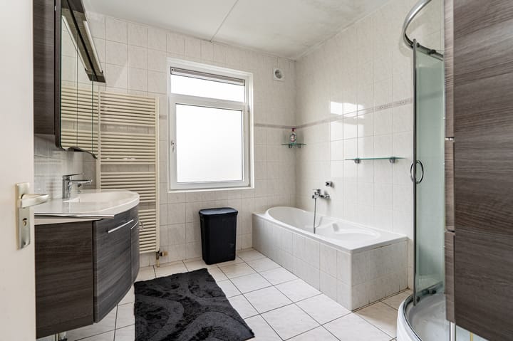 Foto 19 van Middenweg 96