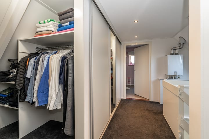 Foto 24 van Middenweg 96