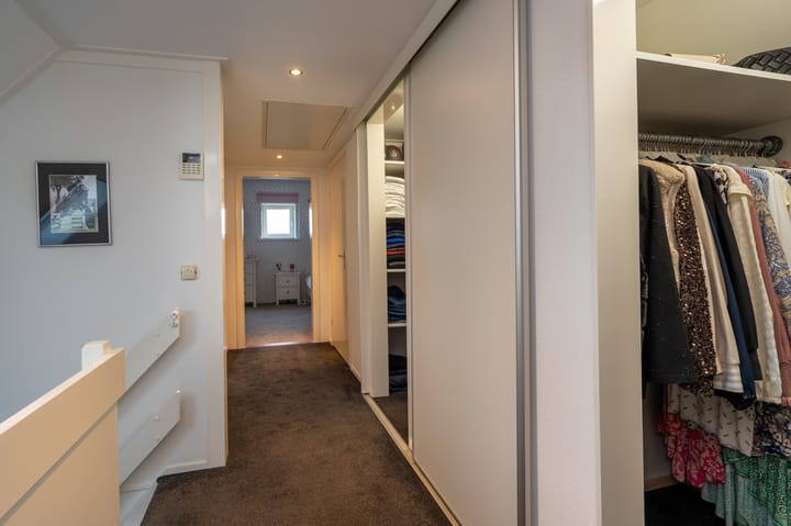 Foto 29 van Middenweg 96