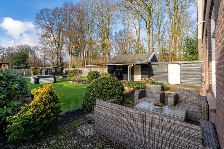 Foto 37 van Middenweg 96