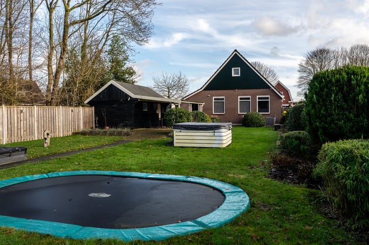 Foto 42 van Middenweg 96