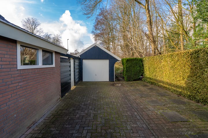 Foto 44 van Middenweg 96