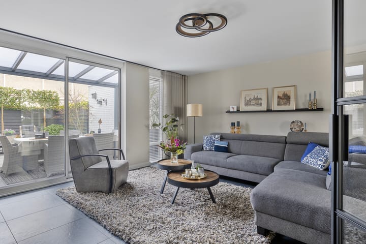 Foto 5 van Veronaplein 21