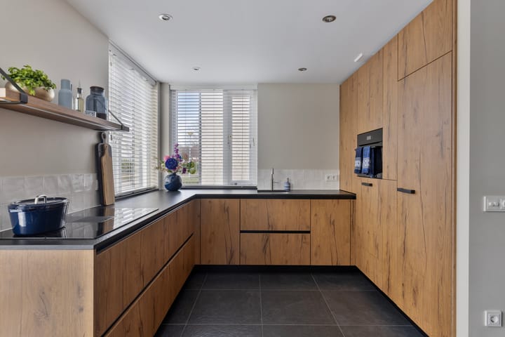 Foto 7 van Veronaplein 21