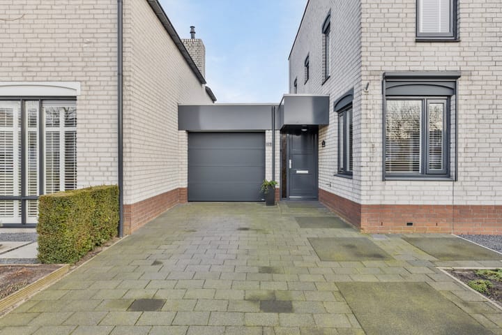 Foto 31 van Veronaplein 21