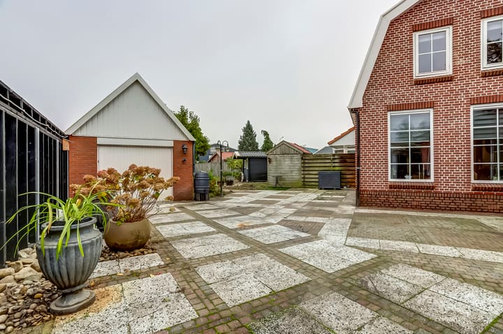 Foto 25 van Weusteweg 7