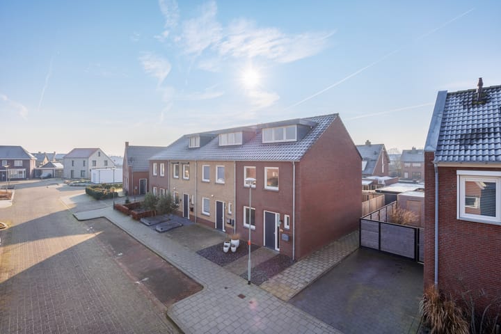 Foto 40 van Bessembiender 19