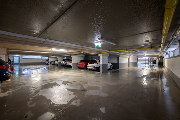 Foto 25 van P C Hooftstraat 79