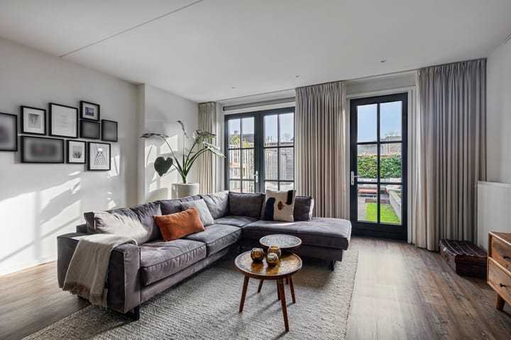 Foto 6 van Zwartbont 22