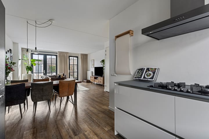 Foto 8 van Zwartbont 22