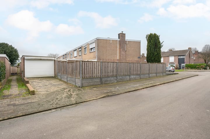 Foto 3 van Landsteinerstraat 22