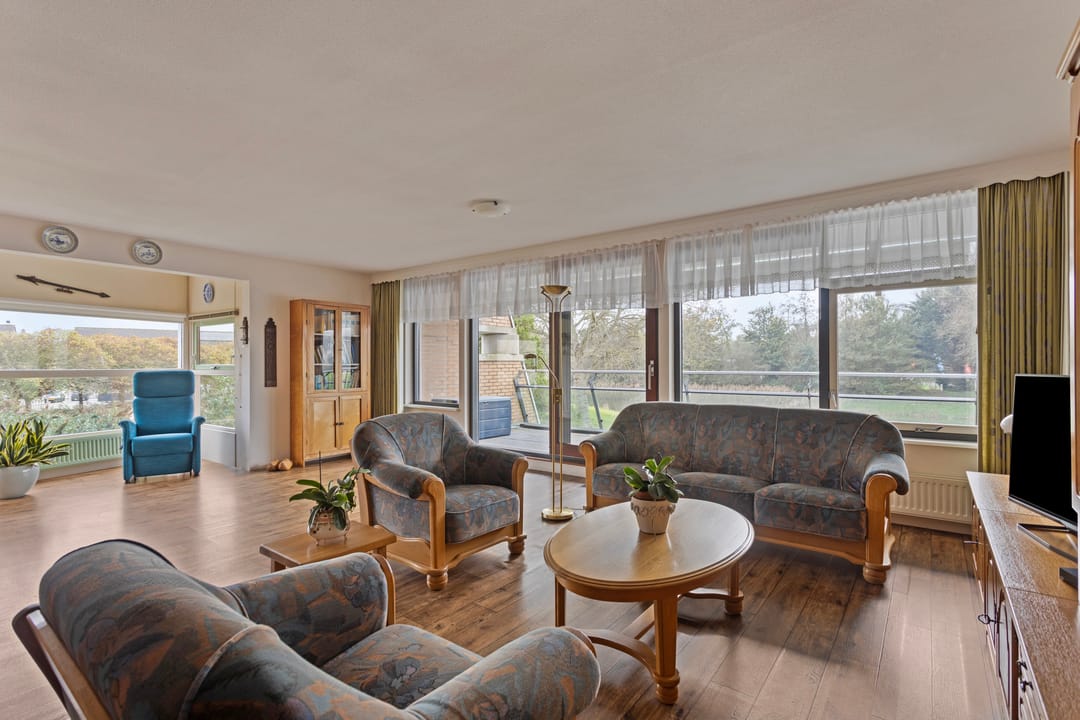 Foto 2 van Rosa Luxemburgpark 87