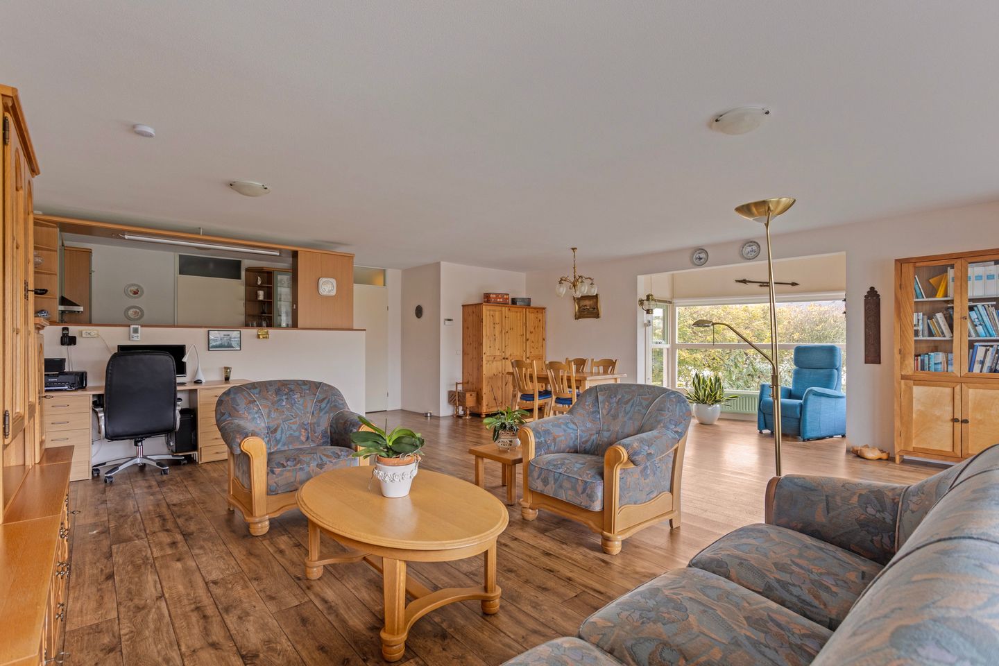 Foto 5 van Rosa Luxemburgpark 87