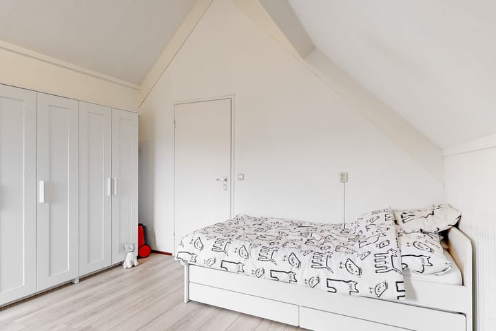 Photo 18 of Cypres 26