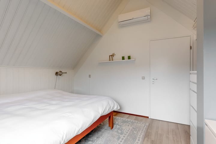 Photo 19 of Cypres 26