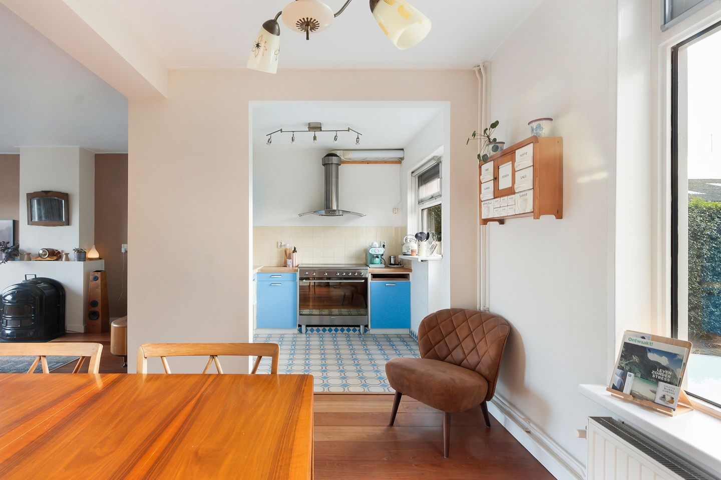 Foto 20 van Van Elzelingenweg 11