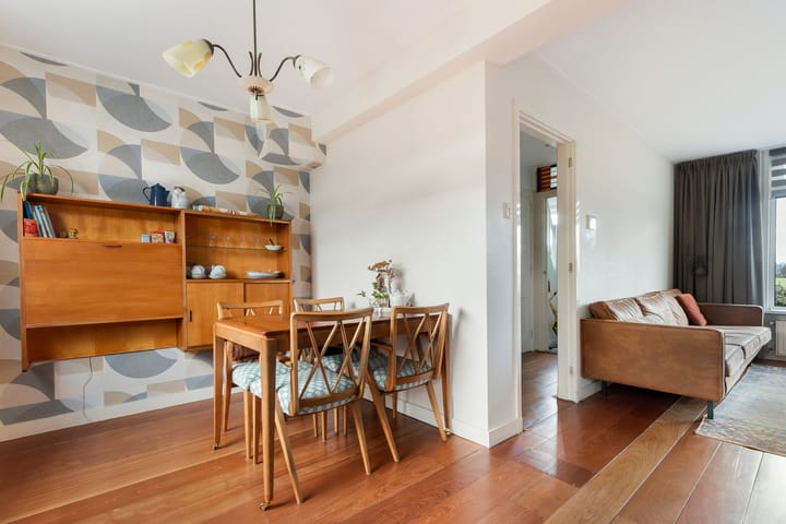 Photo 25 of Van Elzelingenweg 11