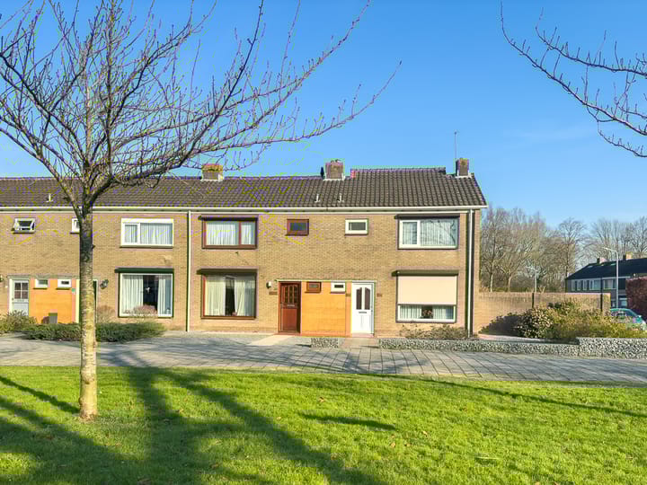 Photo 1 of Nicolaas Beetsstraat 30