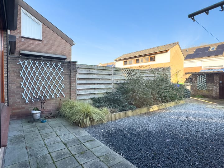 Photo 9 of Nicolaas Beetsstraat 30