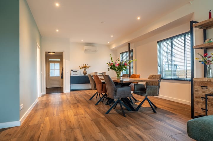 Photo 15 of Ulsderweg 28