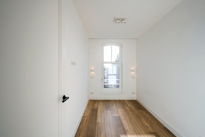 Foto 13 van Van 't Hofflaan 16-C