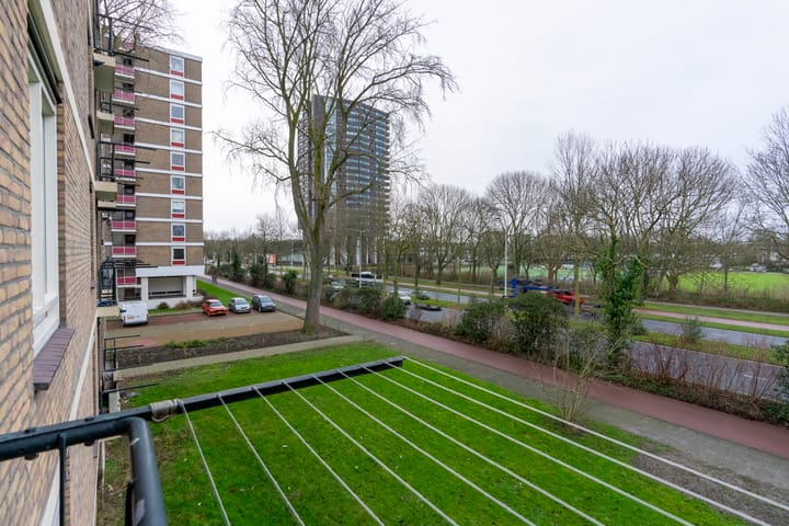 Foto 9 van Bachstraat 286