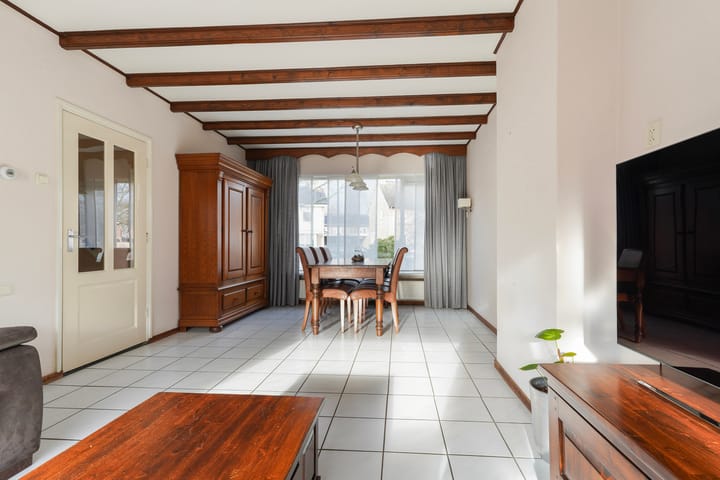 Foto 12 van Pilotenstraat 40