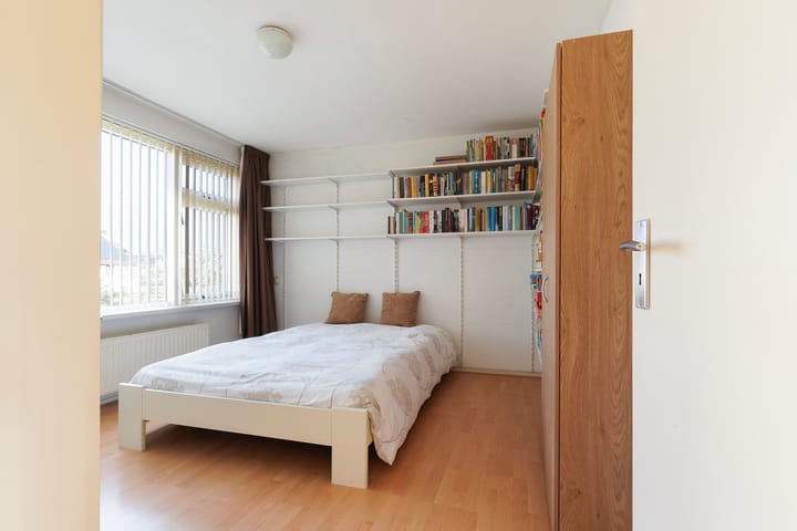 Foto 16 van Pilotenstraat 40