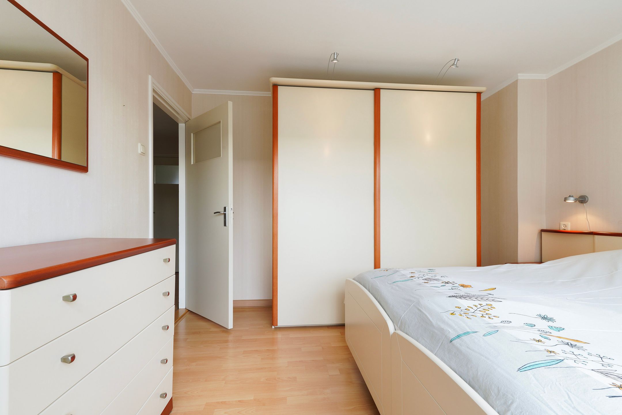 Foto 21 van Pilotenstraat 40