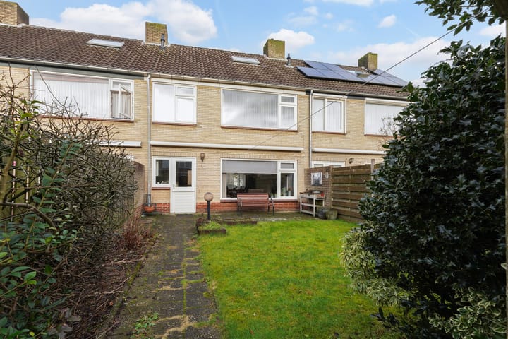 Foto 35 van Pilotenstraat 40