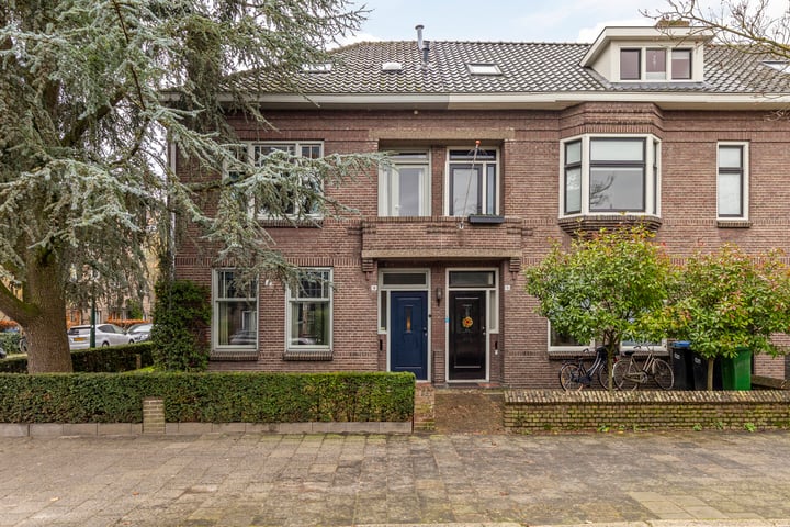 Foto 1 van Helmerslaan 18