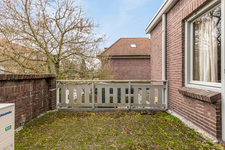 Foto 22 van Helmerslaan 18