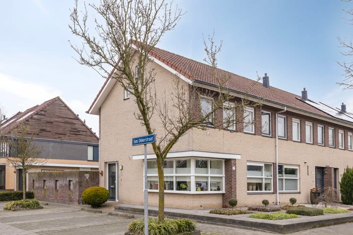 Ada Kokstraat 17