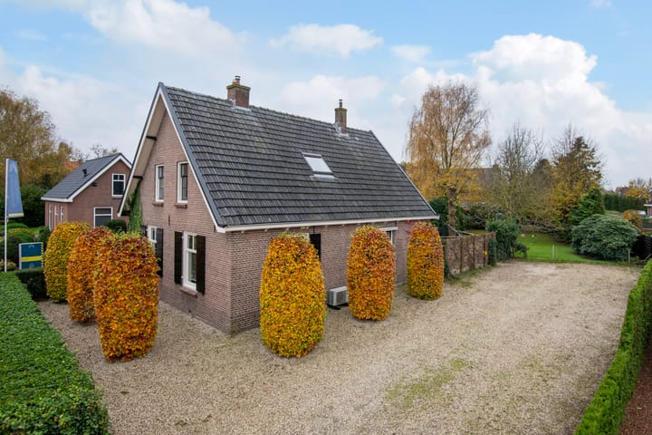 Foto 4 van Stationsstraat 43