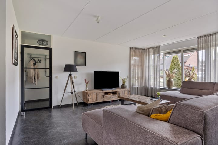 Foto 10 van Willem de Zwijgerlaan 1