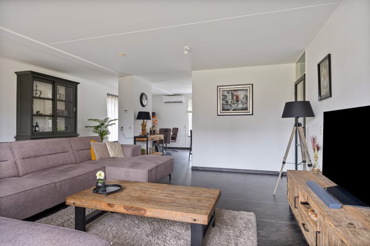 Foto 11 van Willem de Zwijgerlaan 1