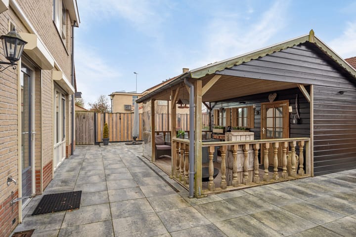 Foto 36 van Willem de Zwijgerlaan 1