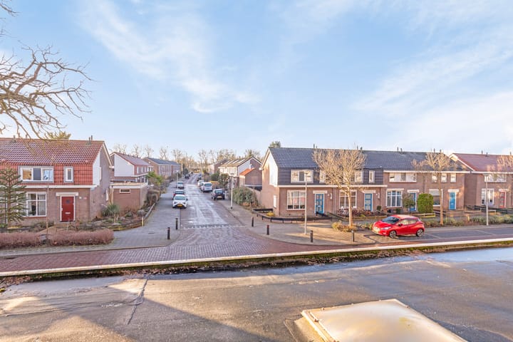 Foto 28 van Tak van Poortvlietstraat 14