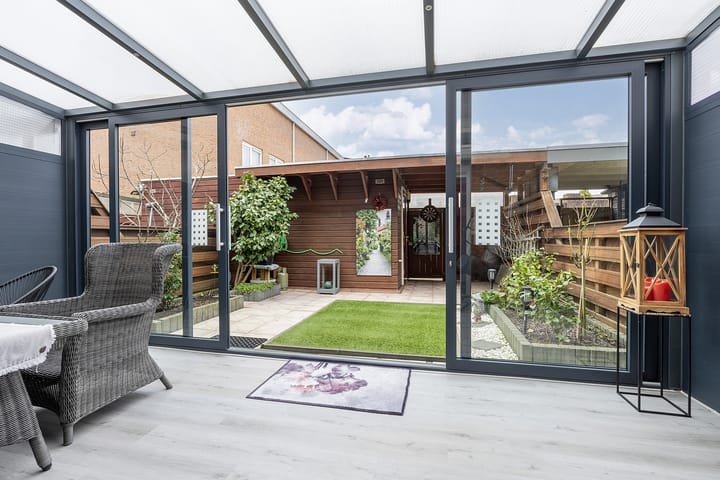 Foto 3 van Schouwenaarsstraat 24