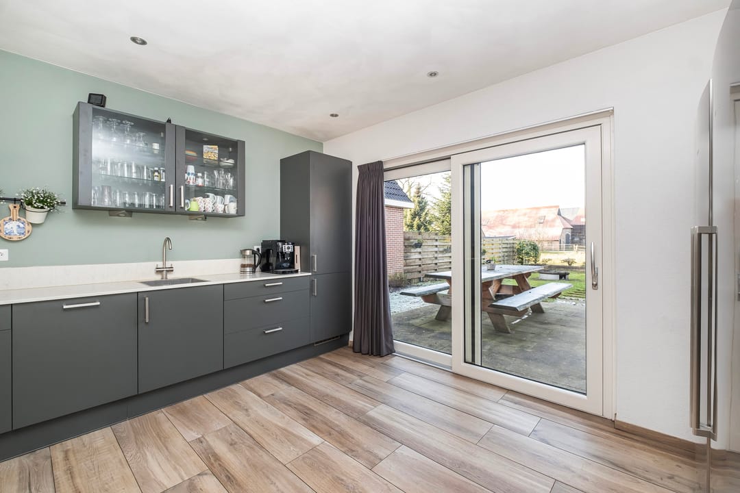 Foto 8 van Mr. Harm Smeengeweg 5-B