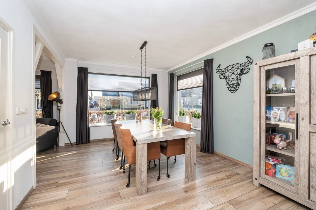 Foto 11 van Mr. Harm Smeengeweg 5-B