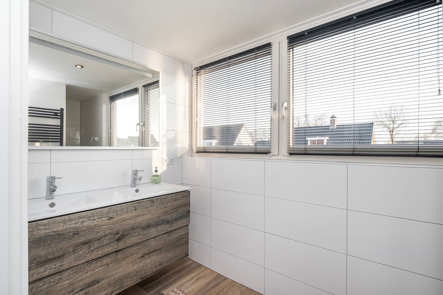 Foto 19 van Mr. Harm Smeengeweg 5-B