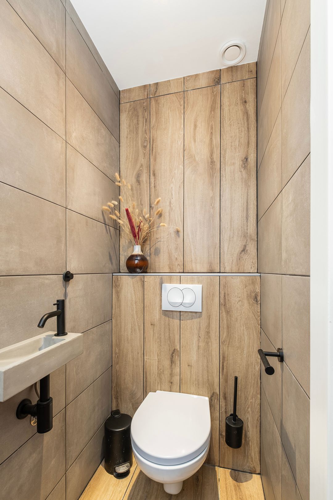 Foto 31 van Mr. Harm Smeengeweg 5-B