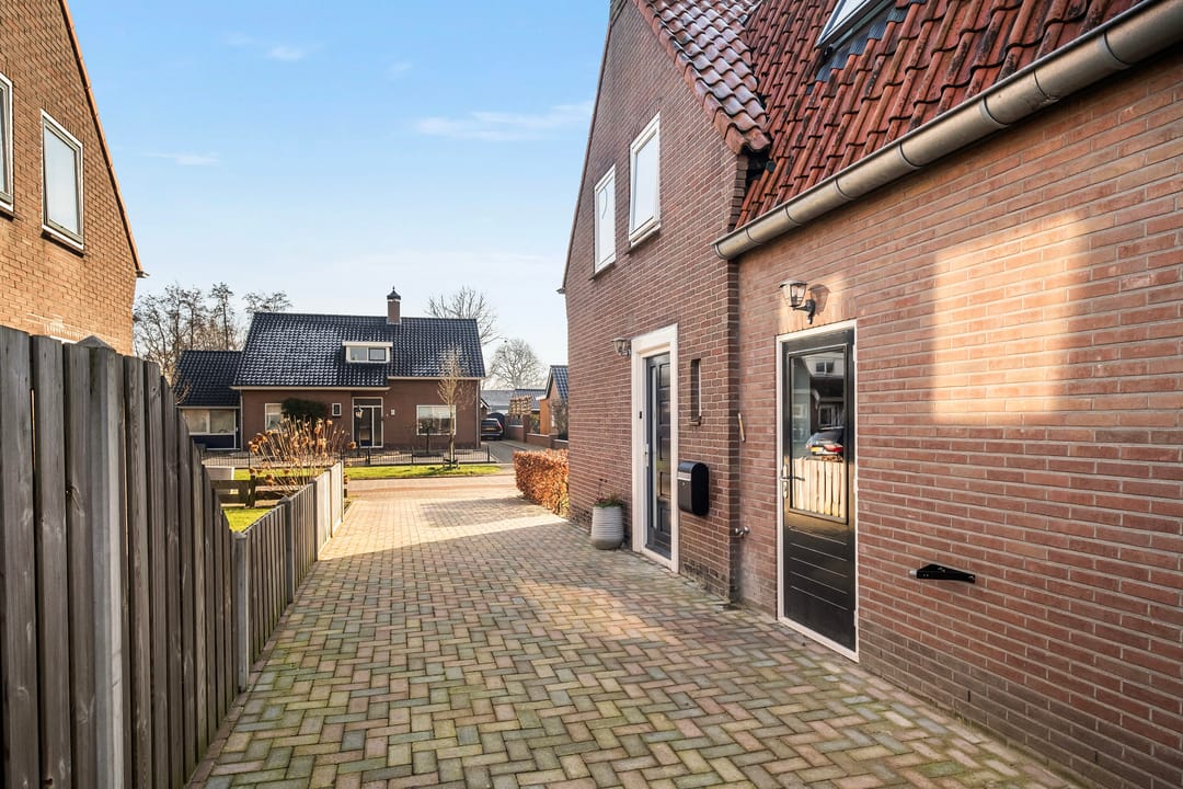 Foto 46 van Mr. Harm Smeengeweg 5-B