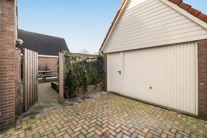 Foto 43 van Mr. Harm Smeengeweg 5-B