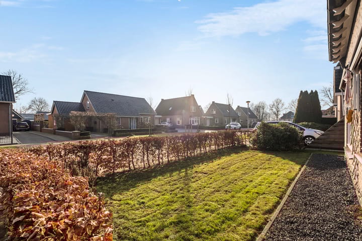 Foto 51 van Mr. Harm Smeengeweg 5-B