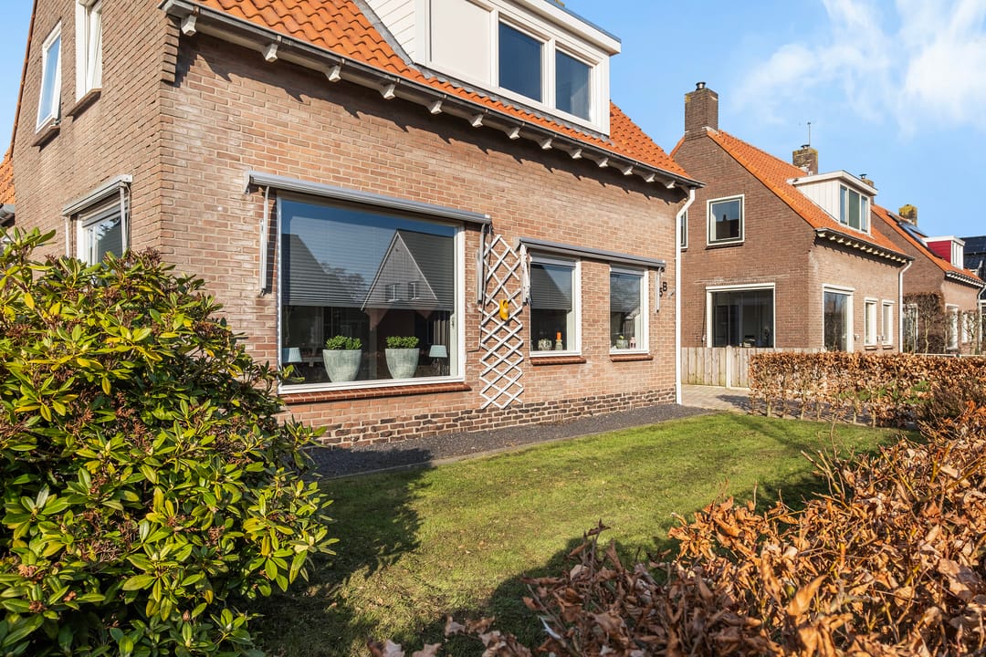 Foto 53 van Mr. Harm Smeengeweg 5-B