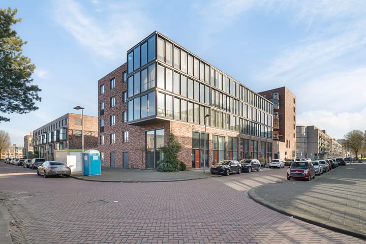 Foto 1 van W.G. Witteveenplein 107